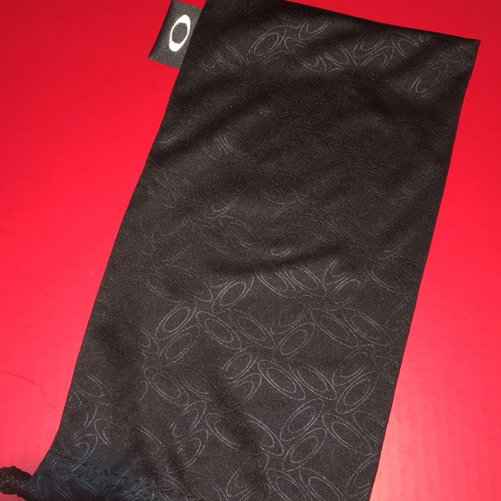 OAKLEY POUCH